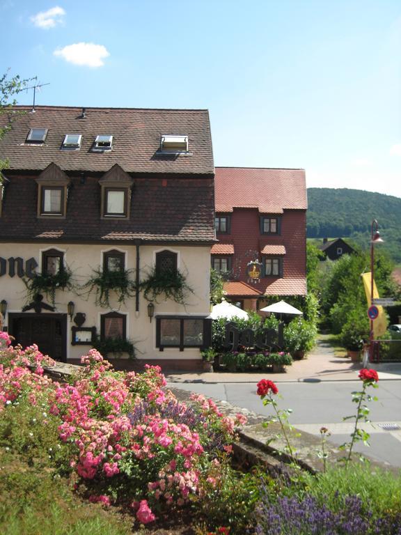 Hotel Krone Laudenbach  Eksteriør billede