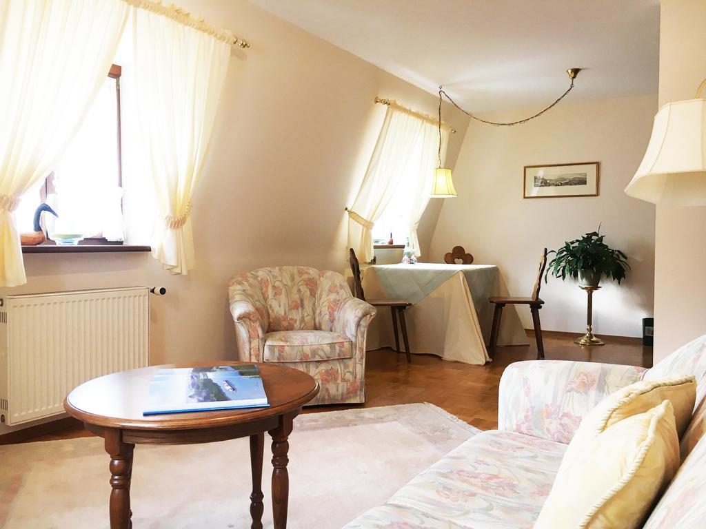 Hotel Krone Laudenbach  Eksteriør billede